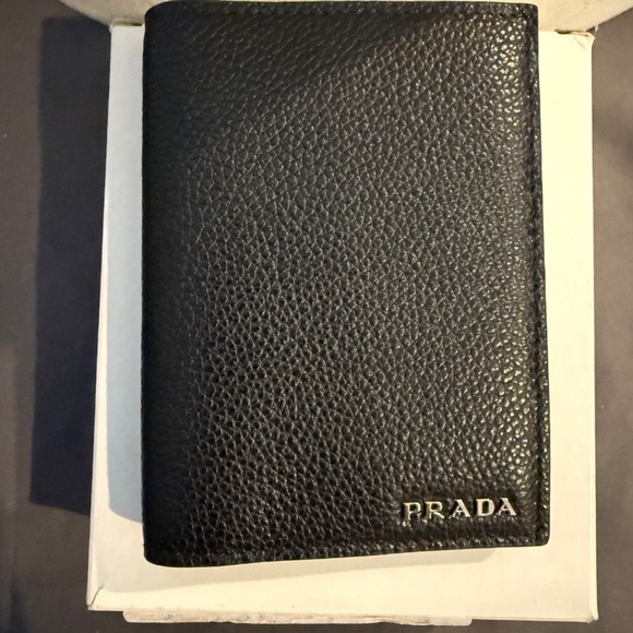 Prada Micro-grain Leather Bifold Card Case Holder Wallet, Nero-Mercurio 2MC101 - Picture 2 of 4